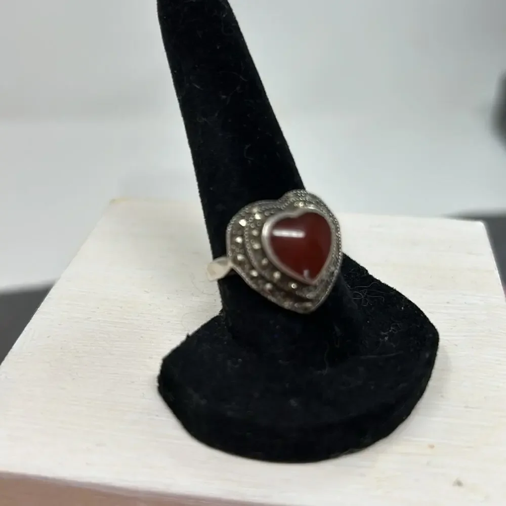 Vintage Sterling Silver Natural Carnelian and Marcasite Heart Shaped Ring Size 8